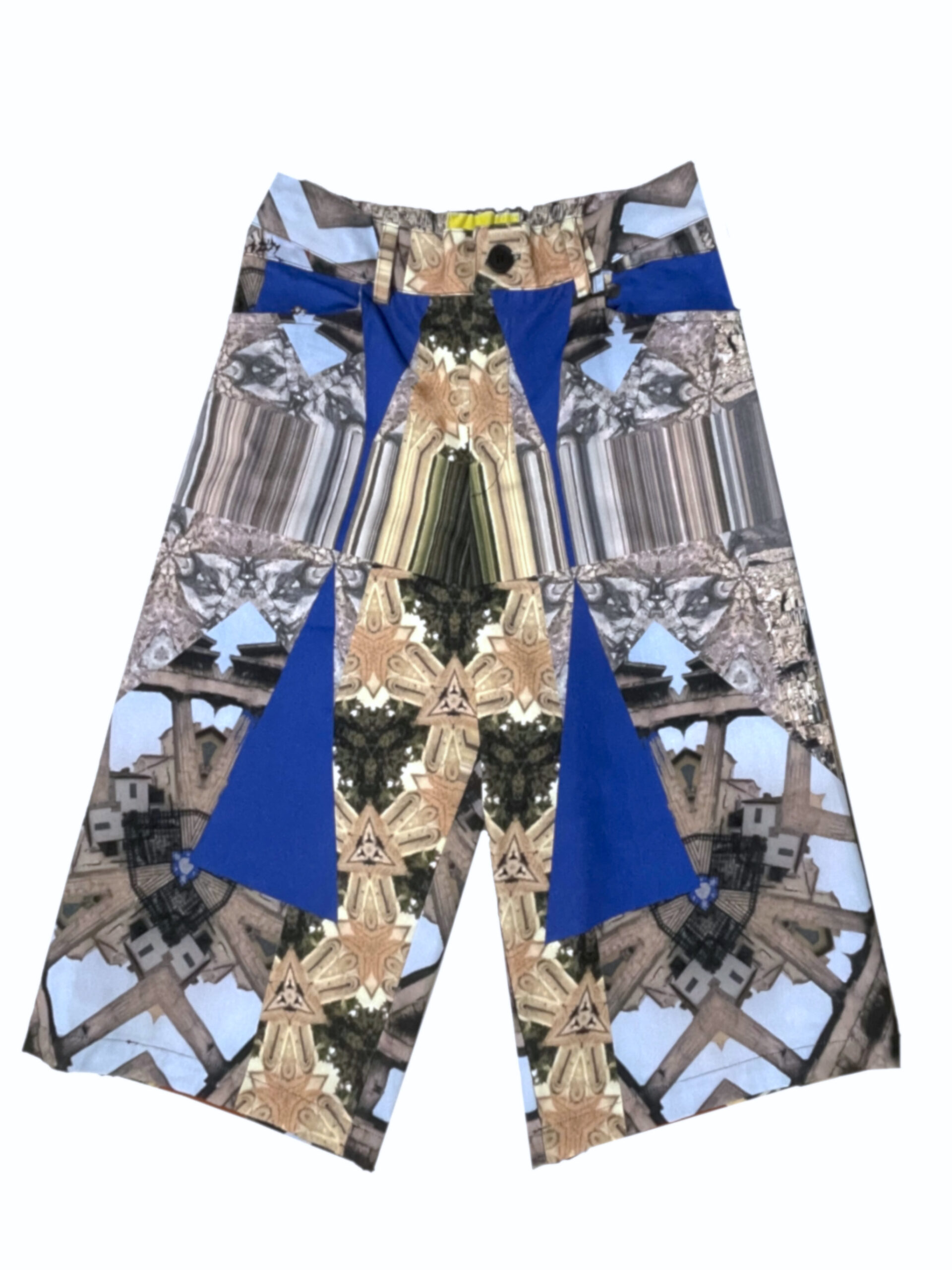 Long Shorts in Agora print